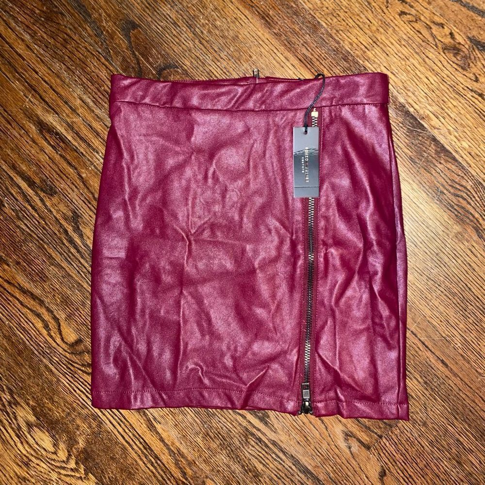 Faux Leather Burgundy Mini Skirt with Front Zip